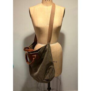 Madewell army green canvas messenger bag with leather details